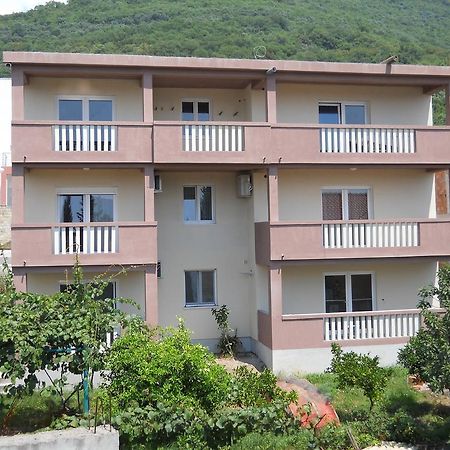 Apartments Mira Tivat Ngoại thất bức ảnh