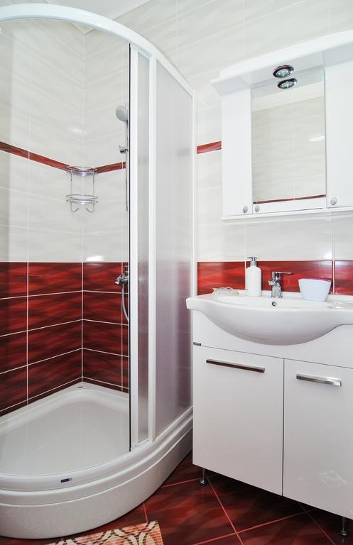 Apartments Mira Tivat Ngoại thất bức ảnh