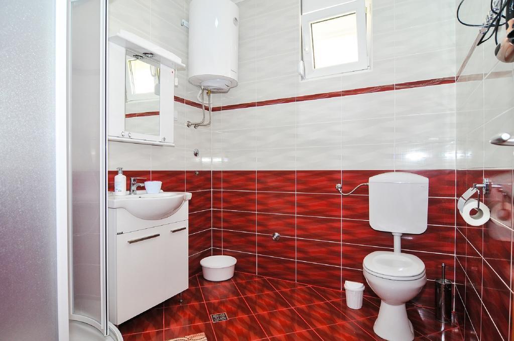 Apartments Mira Tivat Ngoại thất bức ảnh