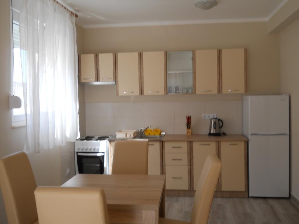 Apartments Mira Tivat Ngoại thất bức ảnh