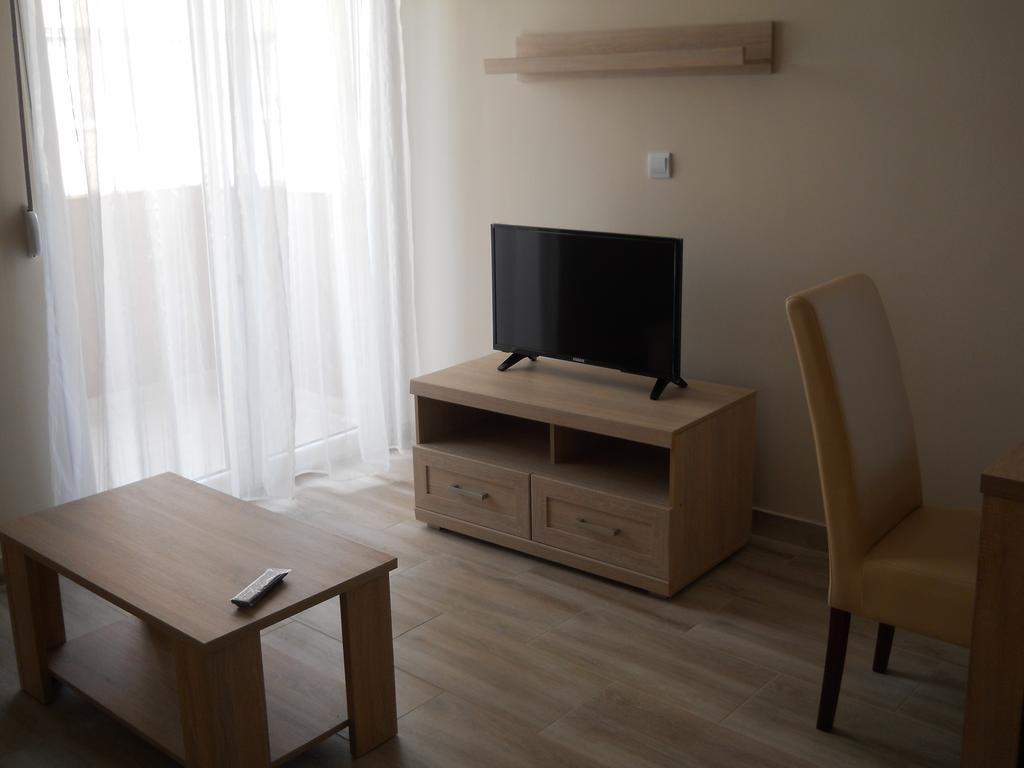 Apartments Mira Tivat Ngoại thất bức ảnh
