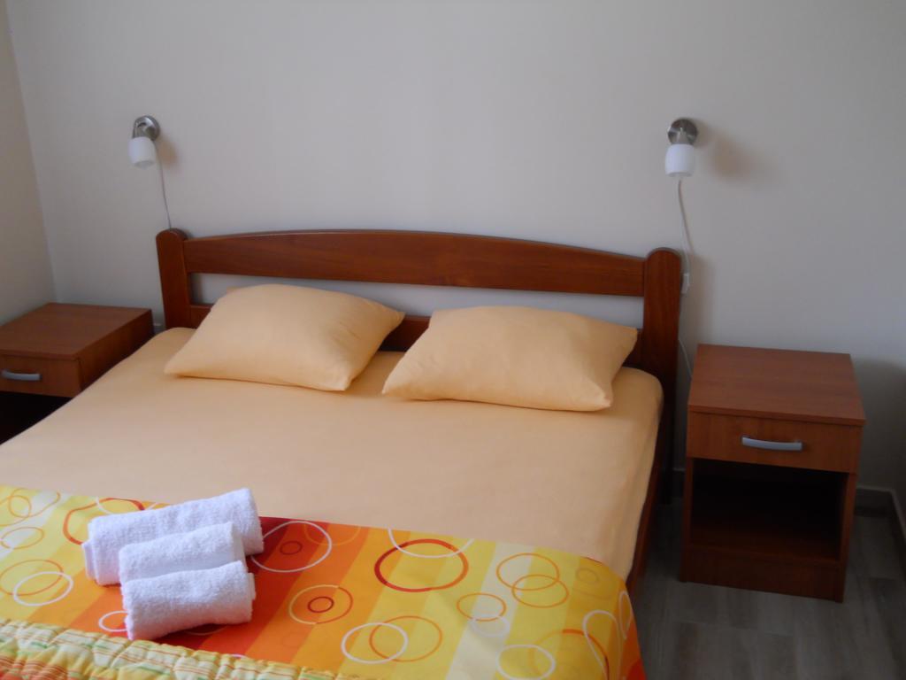 Apartments Mira Tivat Ngoại thất bức ảnh