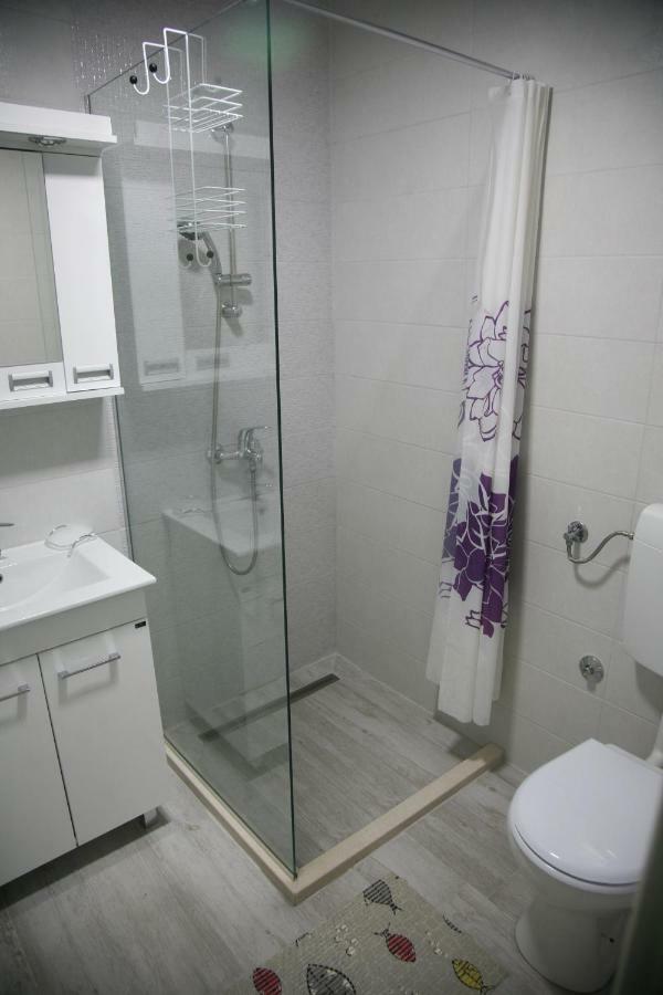 Apartments Mira Tivat Ngoại thất bức ảnh