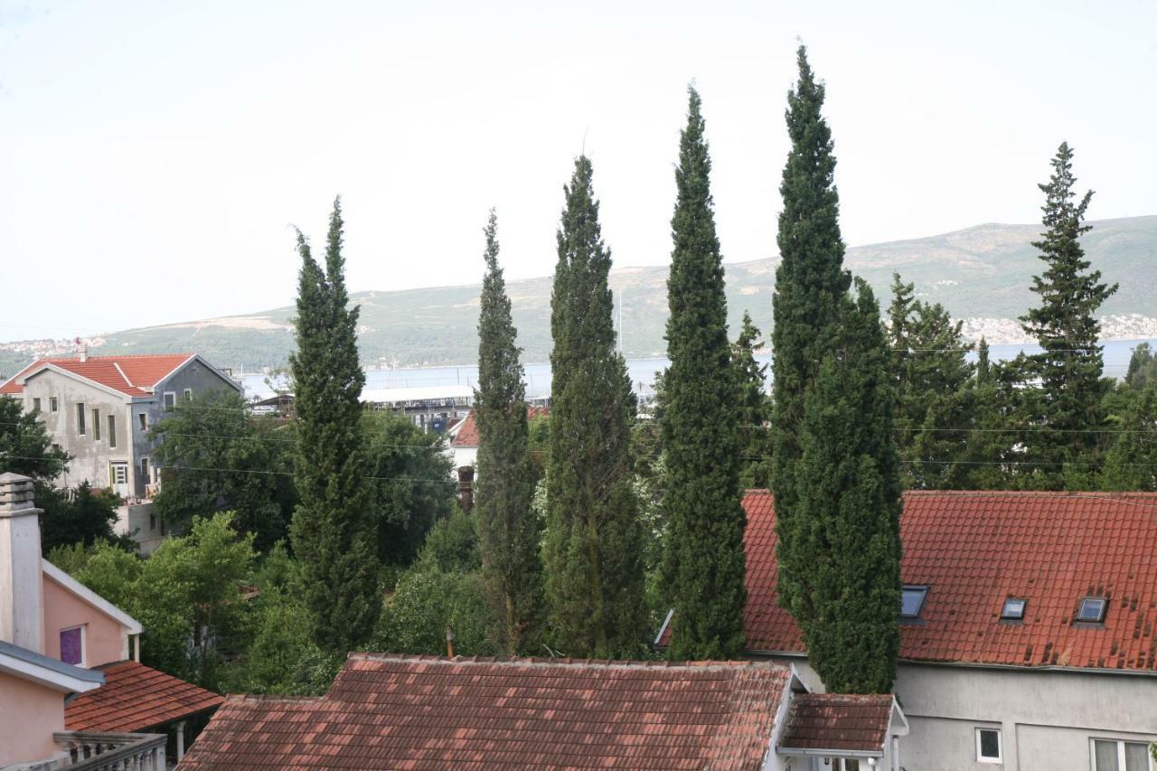 Apartments Mira Tivat Ngoại thất bức ảnh